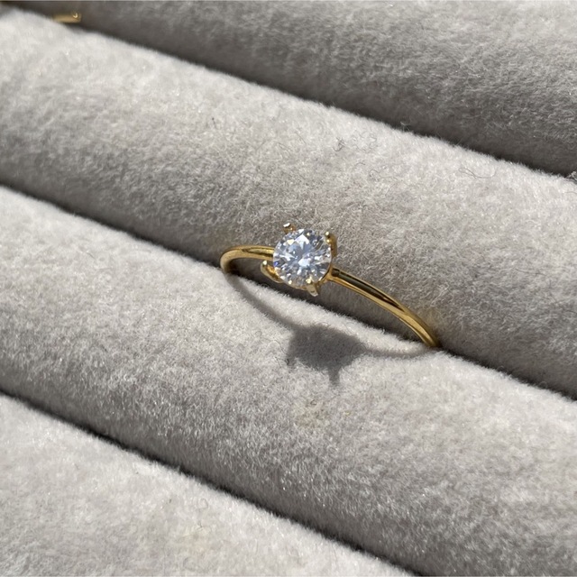 奇跡の一粒。moissanite ... ring ハンドメイドのアクセサリー(リング)の商品写真