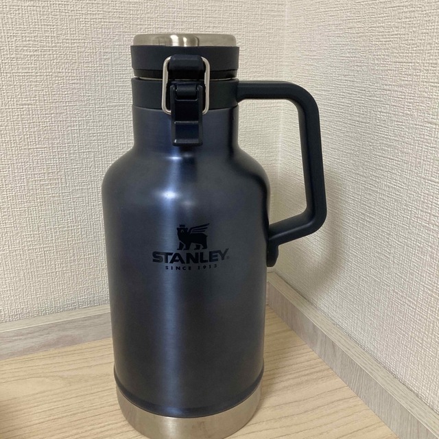 スタンレー水筒