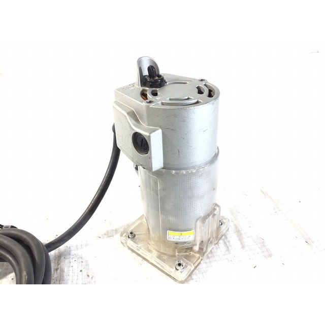 Makita - ☆中古品☆ makita マキタ 6mm トリマ 3701 トリマー Makita - ☆中古品☆ makita マキタ 6mm トリマ 3701 トリマー