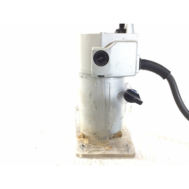 Makita - ☆中古品☆ makita マキタ 6mm トリマ 3701 トリマー Makita - ☆中古品☆ makita マキタ 6mm トリマ 3701 トリマー
