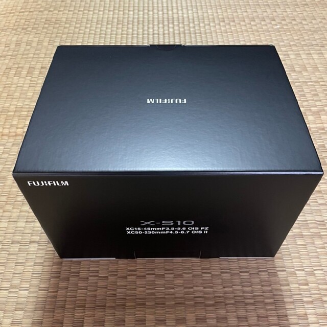 魅力的な 富士フイルム - ダブルズームレンズキット X-S10 【新品未