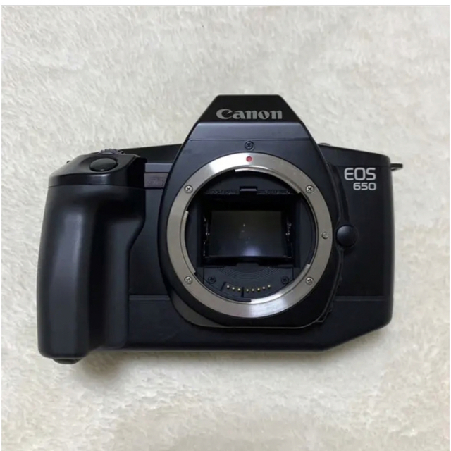Canon EOS650 フィルムカメラ スマホ/家電/カメラのカメラ(フィルムカメラ)の商品写真