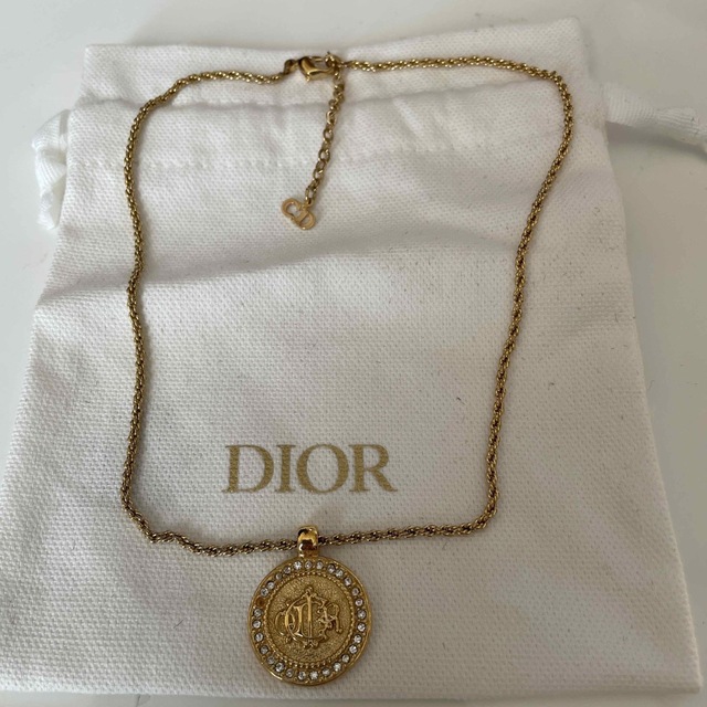 Christian Dior(クリスチャンディオール)の【ビンテージ品】クリスチャンディオール　ネックレス　38cm レディースのアクセサリー(ネックレス)の商品写真