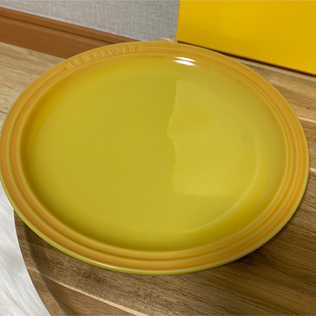 LE CREUSET(ルクルーゼ)のルクルーゼ　皿 インテリア/住まい/日用品のキッチン/食器(食器)の商品写真