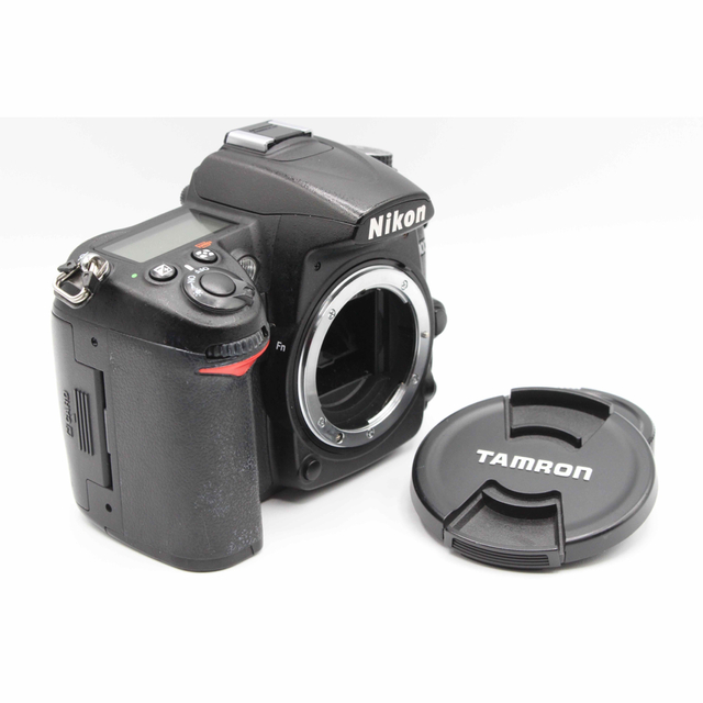 ニコンのハイエンドモデル♪カメラ入門機に◎❤️Nikon D7000 中距離