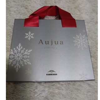 オージュア(Aujua)のAujua　専用出品中　　ウィンターコフレ　限定BOX　2022(ヘアケア)