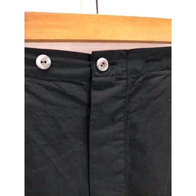 HERILL ヘリル COTTONSILK EASYPANTS - BEIGE | associatedecor.in