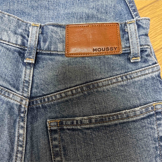 moussy(マウジー)のMOUSSY  PLAIN JEANS レディースのパンツ(デニム/ジーンズ)の商品写真