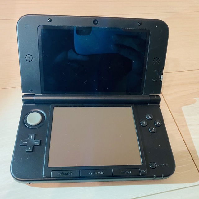 Nintendo 3DS LL 本体 レッド/ブラック 商品の状態 国際格安配送