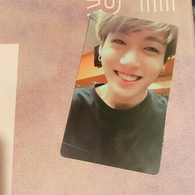 ビジネスバック BTS LYS DVD ニューヨーク ジョングク トレカ