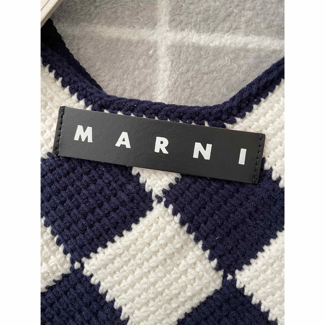 新品☆MARNIマルニ　ニットバッグ　スモールテックウール ホワイト 正規品