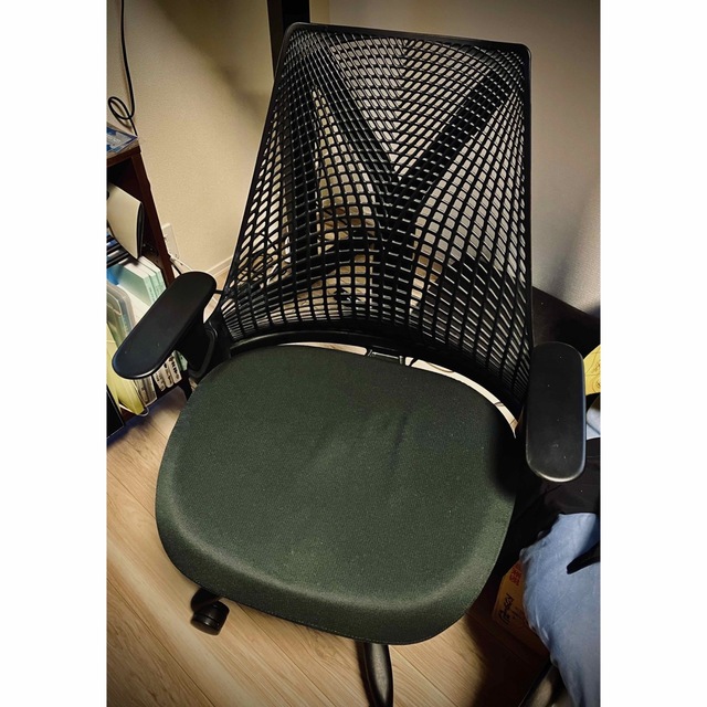 予約受付中】 Herman Miller セイルチェア オールブラック - デスク