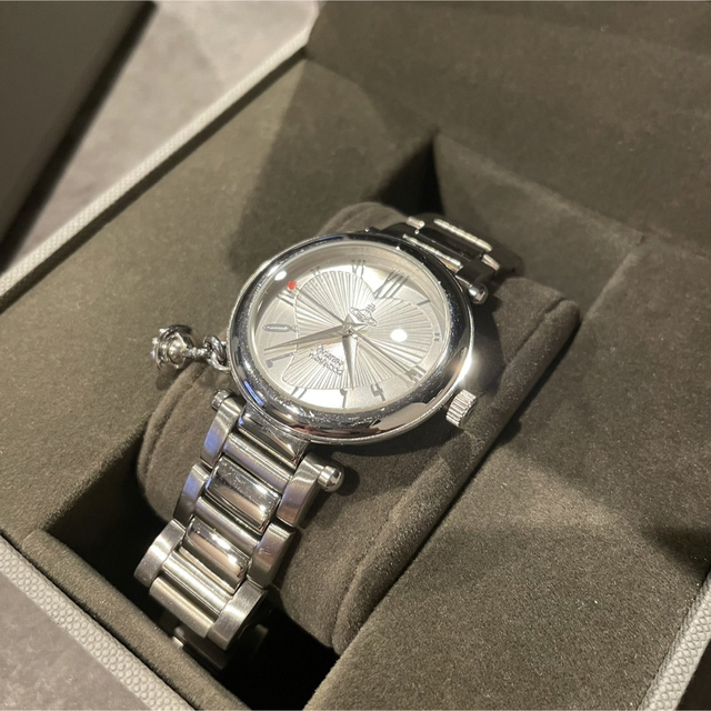 正規販売店】 Vivienne Westwood - ヴィヴィアンウエストウッド 時計