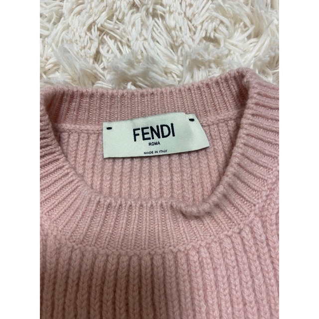 FENDI(フェンディ)のFENDI バゲットコレクション限定ニット レディースのトップス(ニット/セーター)の商品写真