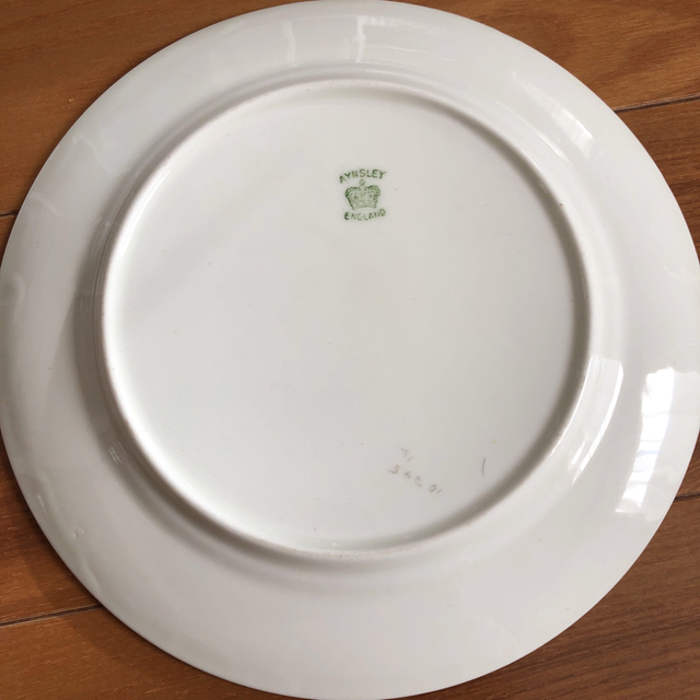 Aynsley China(エインズレイ)のエインズレイ　皿 インテリア/住まい/日用品のキッチン/食器(食器)の商品写真