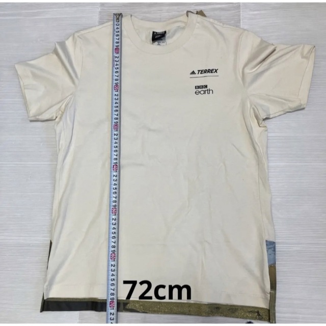 adidas(アディダス)の送料無料 新品 adidas ユニセックス BBC グラフィック 半袖TシャツL メンズのトップス(Tシャツ/カットソー(半袖/袖なし))の商品写真