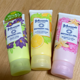 ジョンソンボディケア(Johnson's BODY CARE)のジョンソンボディケア リフレッシュジェル (100ml)3本セット(その他)