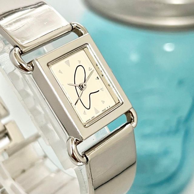 agnes b.(アニエスベー)の599 agns b アニエスベー時計　レディース腕時計　ブレスレット　四角形 レディースのファッション小物(腕時計)の商品写真