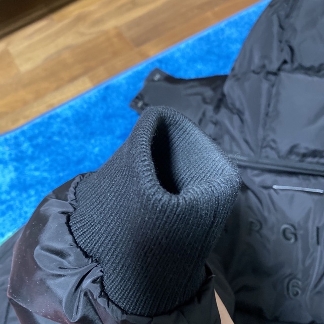 MM6(エムエムシックス)のMM6 パファージャケット美品　マルジェラ  レディースのジャケット/アウター(ダウンジャケット)の商品写真
