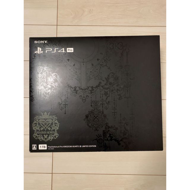 hyf様専用】PS4 Pro KINGDOM HEARTS III 本体1TB 限定セット 48%割引