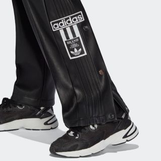 adidas - 極美品 アディダス フェイクレザー アディブレイクパンツ