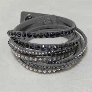 スワロフスキー(SWAROVSKI)のスワロフスキー グレー ダブルラップ (ブレスレット/バングル)