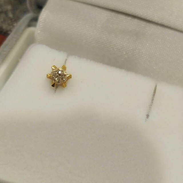 ねこまぐろ様専用 K18 ダイヤピアス D.0.12ct まとめ買い hachiman