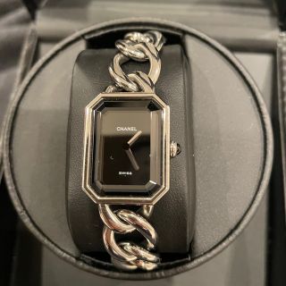 ◇ GUCCI グッチ シェリーライン ラウンドフェイス 腕時計 ブラック ...