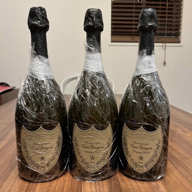 は自分にプチご褒美を Pérignon Dom - 5本 2010 2009 2006 2004 TKさん専用DomPerignon シャンパン/スパークリングワイン は自分にプチご褒美を Pérignon Dom - 5本 2010 2009 2006 2004 TKさん専用DomPerignon シャンパン/スパークリングワイン