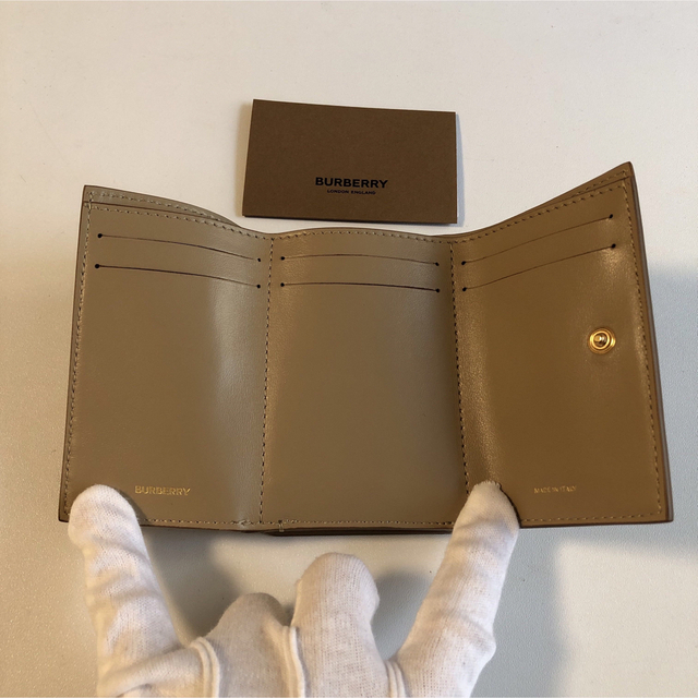 大人気新作小物BURBERRY バーバリースモールウォレット ミニ財布 三つ折り財布