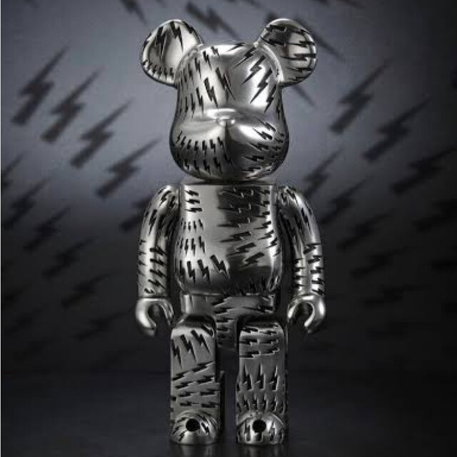 MEDICOM TOY(メディコムトイ)のNeil Barrett x Royal Selangor BE@RBRICK ハンドメイドのおもちゃ(フィギュア)の商品写真