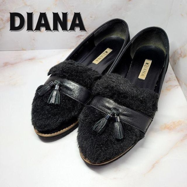 DIANA(ダイアナ)の【送料無料】 DIANA　タッセルローファー　ブラック　24.5cm レディースの靴/シューズ(ハイヒール/パンプス)の商品写真