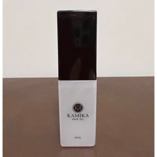 【新品未開封】KAMIKA  カミカ　ヘアオイル  30ml(ヘアケア)