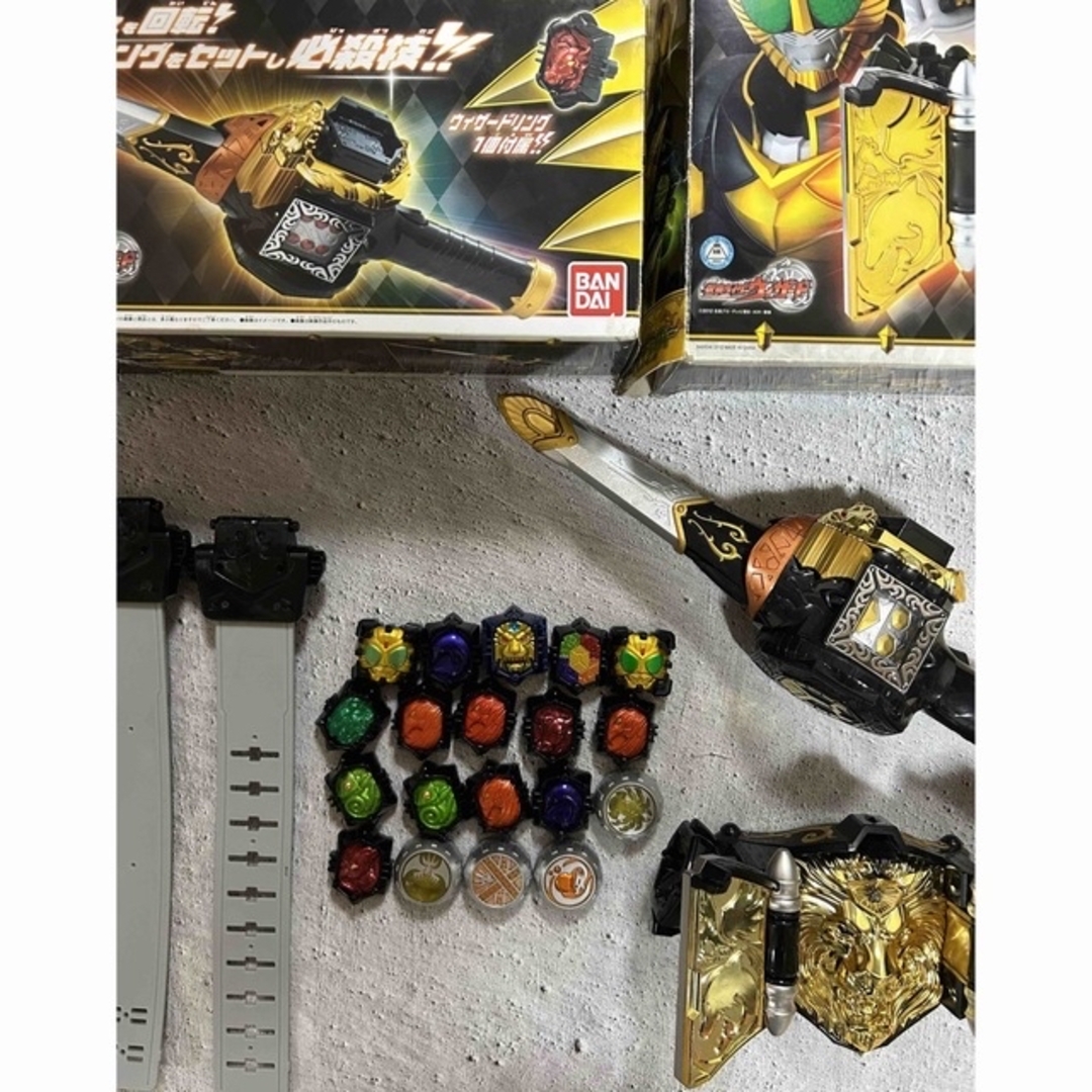 仮面ライダービースト DXビーストドライバー ダイスサーベル セットの