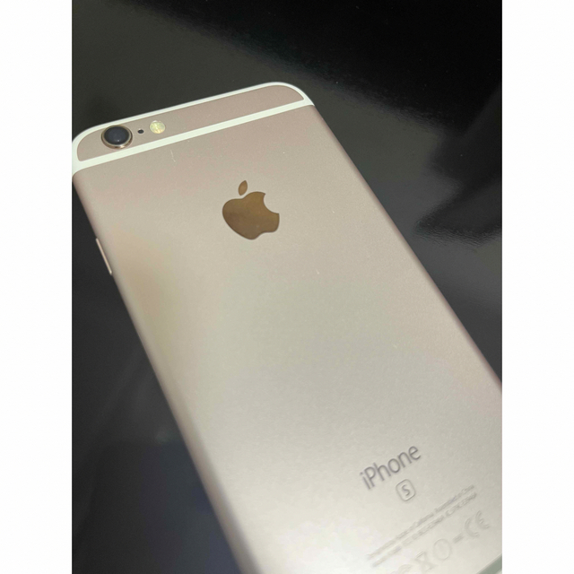 iPhone(アイフォーン)のiPhone6S 64GB 中古 RoseGold スマホ/家電/カメラのスマートフォン/携帯電話(スマートフォン本体)の商品写真