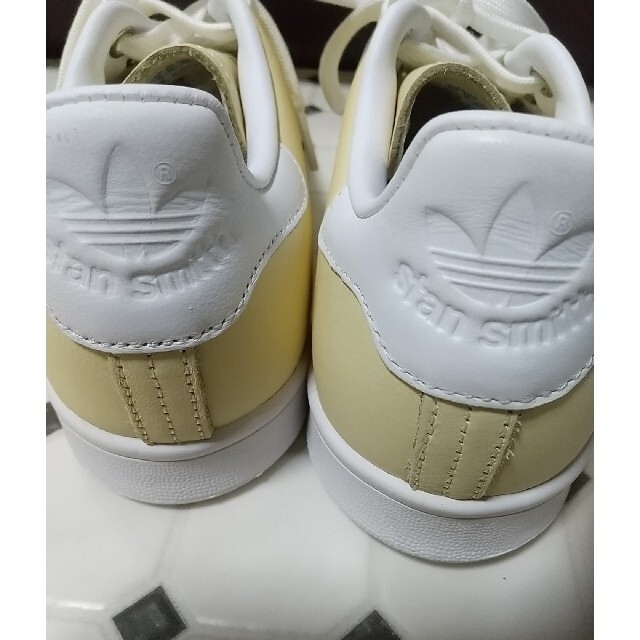 新品22.5adidas stan smisthアディダススタンスミス黄349