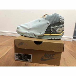 ナイキ(NIKE)のtravis scott grey  nike air trainer 28cm(スニーカー)