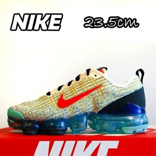 ナイキ(NIKE)の新品 ナイキヴェイパーマックスフライニット3  マルチ 23.5cm Y-422(スニーカー)