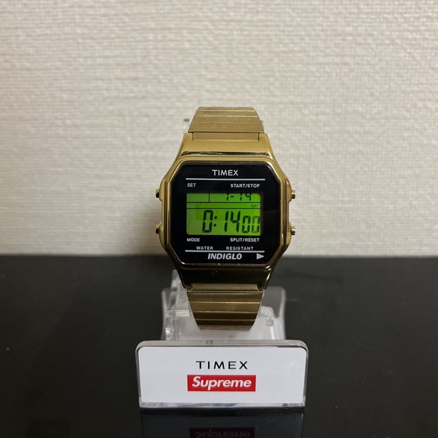 Supreme(シュプリーム)のsupreme × TIMEX 腕時計 メンズのメンズ その他(その他)の商品写真