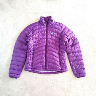 パタゴニア(patagonia)のレディース　パタゴニア　ダウンジャケット　XS(ダウンジャケット)