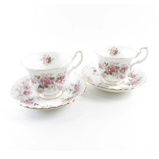 ロイヤルアルバート(ROYAL ALBERT)のラベンダーローズ　ティーカップ2セット(食器)