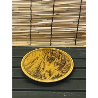 金皿　黄皿　観賞用　中古美品　(陶芸)