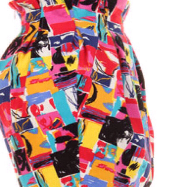 Lily Brown(リリーブラウン)のカモフラージュコクーンスカート レディースのスカート(ミニスカート)の商品写真