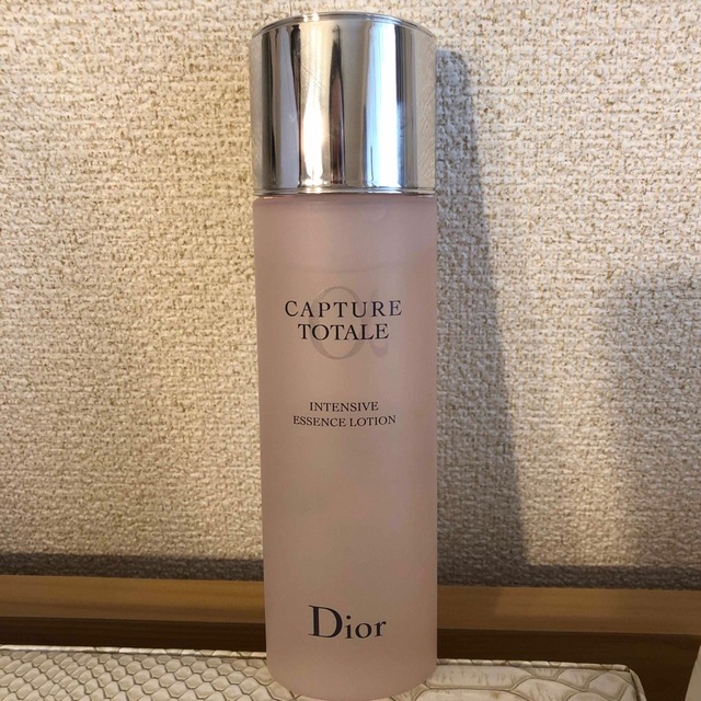 Dior  カプチュール　トータル　インテンシブ　エッセンス　ローション