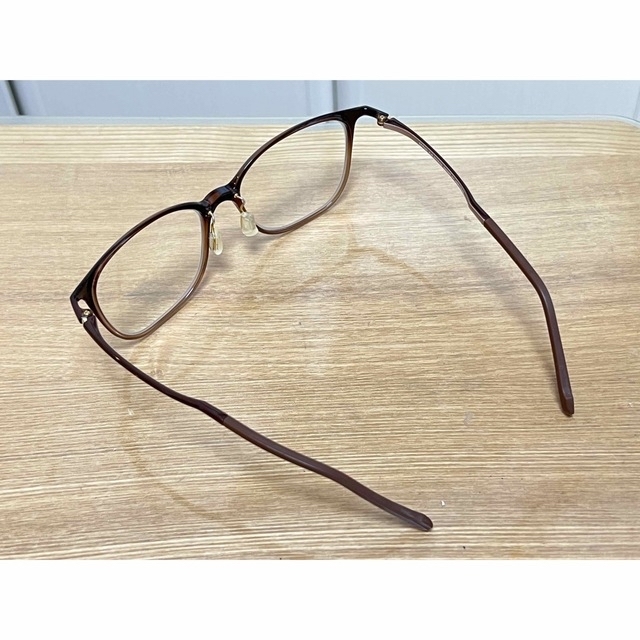 Zoff(ゾフ)のzoff 度ありメガネ 茶色 視力0.5 軽量 レディースのファッション小物(サングラス/メガネ)の商品写真