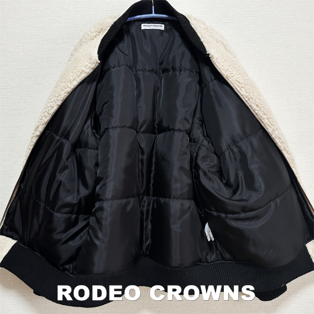 【RODEO CROWNS】バックビックロゴ ボンバーボアジャケット 7
