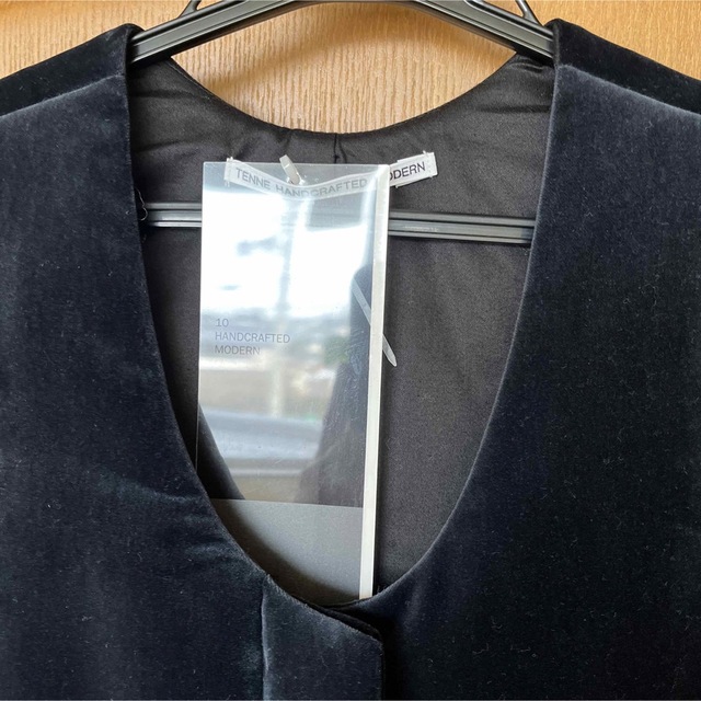 TENNE HANDCRAFTED MODERN  velvet  vest レディースのトップス(ベスト/ジレ)の商品写真