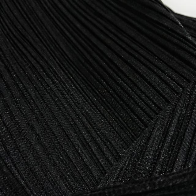 PLEATS PLEASE ISSEY MIYAKE(プリーツプリーズイッセイミヤケ)のプリーツプリーズ ワンピース サイズ4 XL - レディースのワンピース(その他)の商品写真