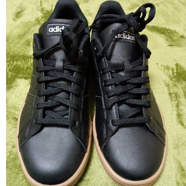 adidas(アディダス)のアディダスランニングシューズ メンズの靴/シューズ(スニーカー)の商品写真