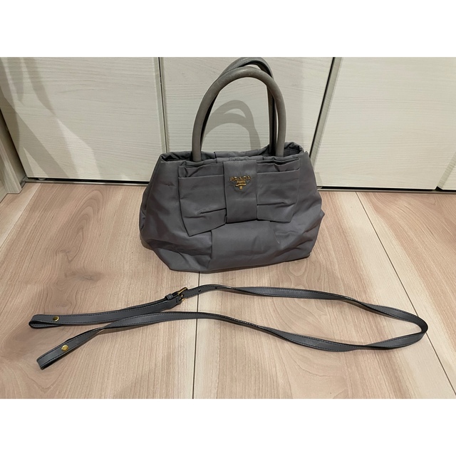 画像1: バッグ【正規店購入】PRADA リボンナイロントートバッグ